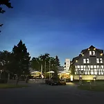 מלון An Der Wasserburg וולפסבורג