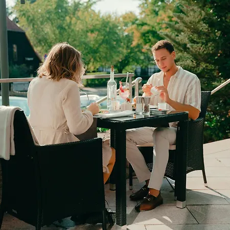 호텔 An Der Wasserburg 4*