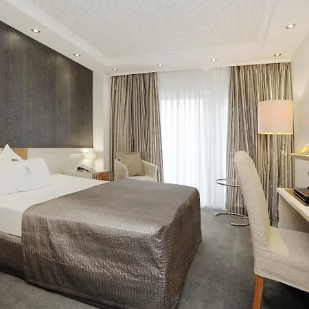 Hotel An Der Wasserburg 4*