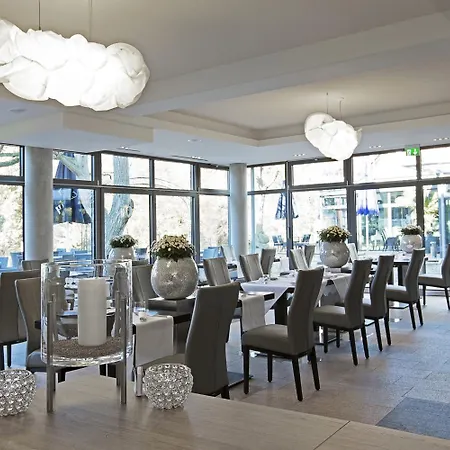 Hotel An Der Wasserburg 4*