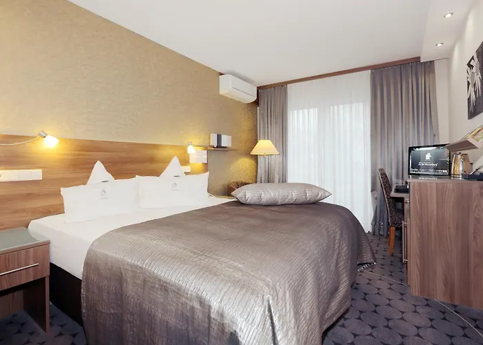 An Der Wasserburg Отель 4*